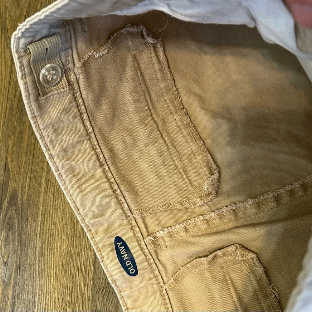 Old Navy Girl Sz 14 Tan Shorts